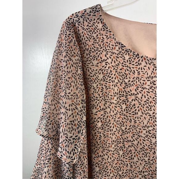 BCBGeneration Pink Cropped Long Tiered Ruffled Sleeveless Blouse Size L - Picture 3 of 10